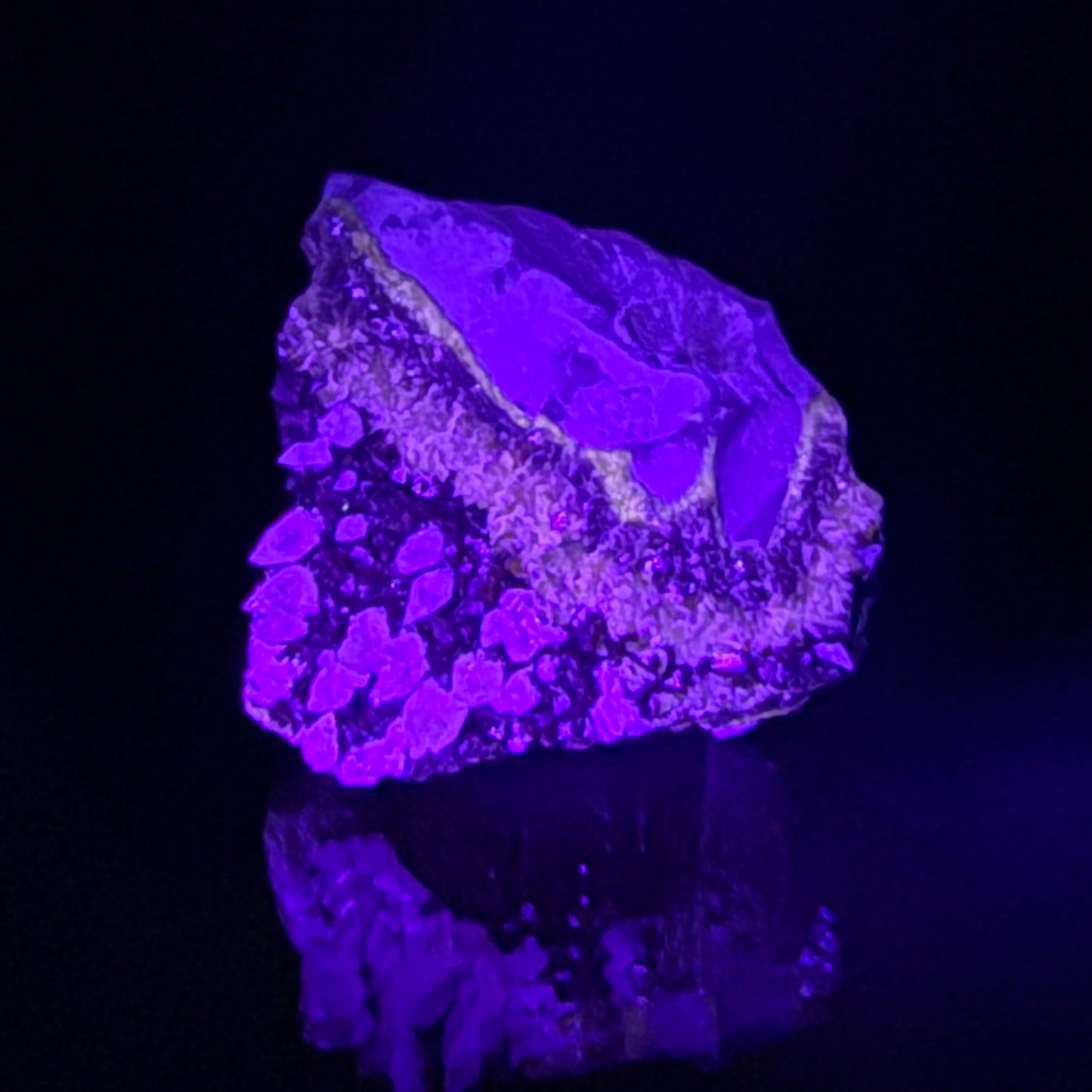 Dogstooth Calcite