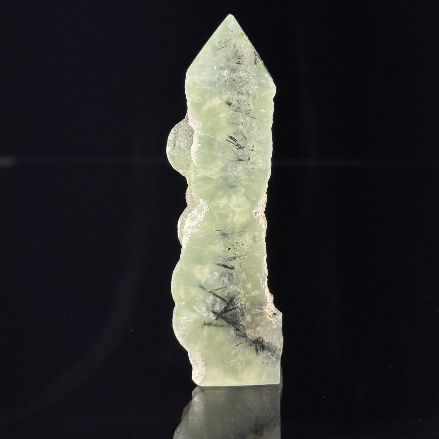 Prehnite with Epidote Point