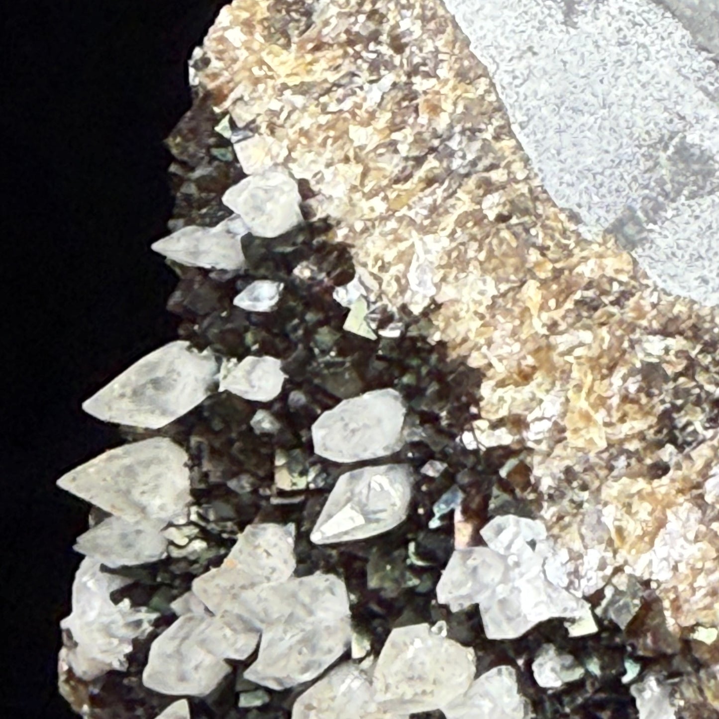 Dogstooth Calcite